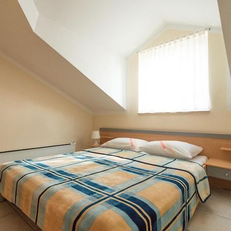 Apartman Nena Turanj Zewnętrze zdjęcie