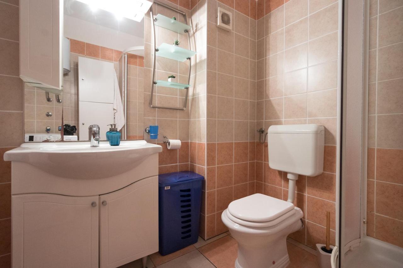 Apartman Nena Turanj Zewnętrze zdjęcie