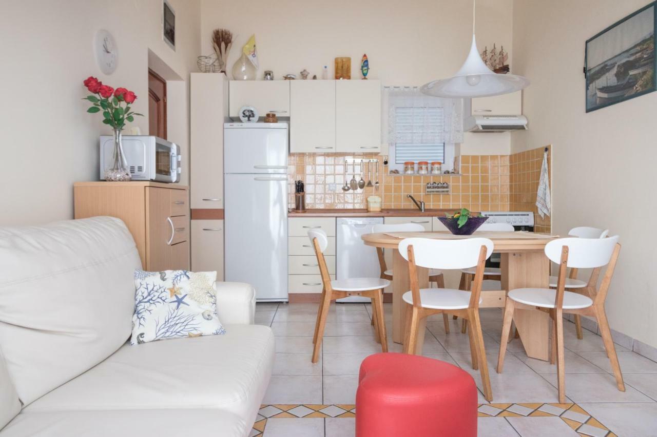 Apartament Apartman Nena Turanj Zewnętrze zdjęcie